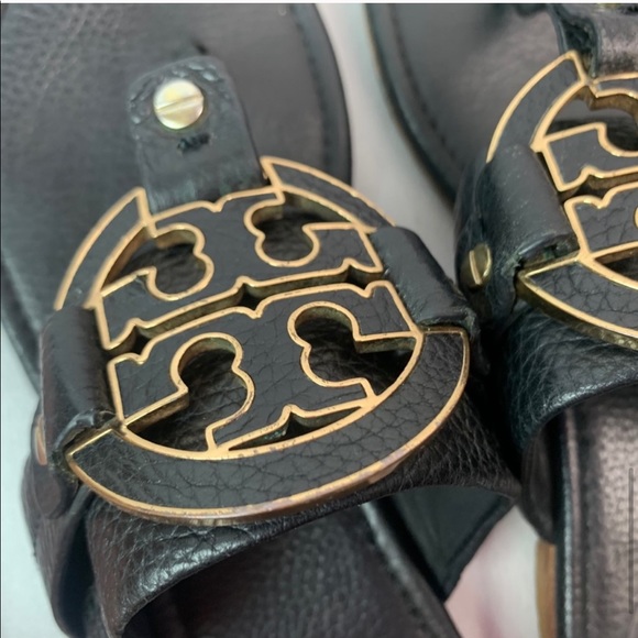Tory Burch Amanda Thong Sandal - Picture 10 of 15